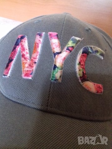 Шапка с козирка NYC, снимка 8 - Шапки - 38450974