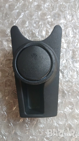 Предни и задни поставки чаши за форд фокус до 2004год. , снимка 4 - Аксесоари и консумативи - 48389286