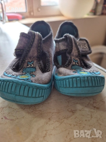 Обувки Декатлон 22,23номер за момче, снимка 11 - Детски обувки - 53593344