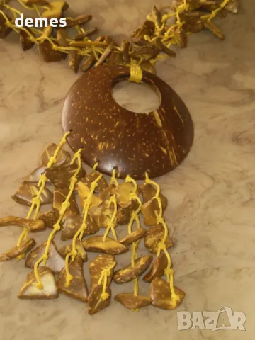 Екзотичен гердан от кокосов орех-многоцветен, снимка 3 - Други - 47508590