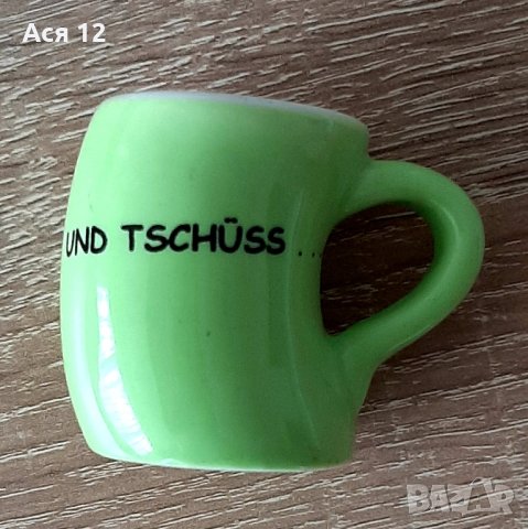 Ефектна,малка порцеланова чашка, снимка 4 - Антикварни и старинни предмети - 43552536