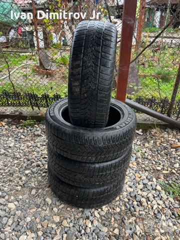 Зимни гуми / 225 / 55 / R17 / DOT 1821