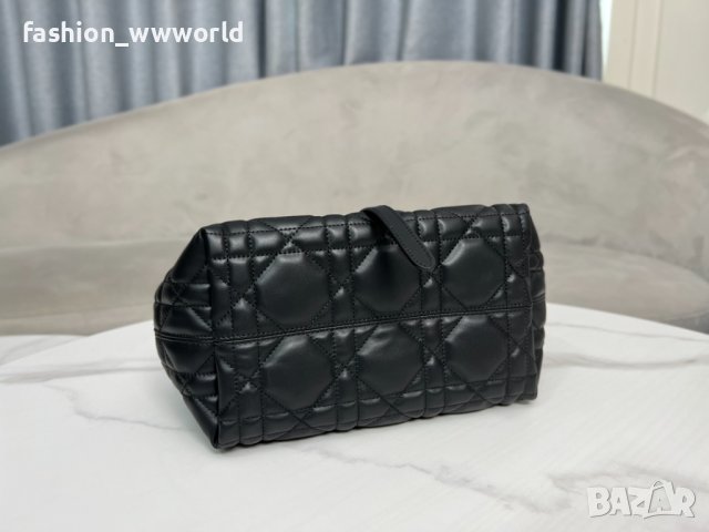 Налична чанта Dior 23cm, снимка 6 - Чанти - 42978034