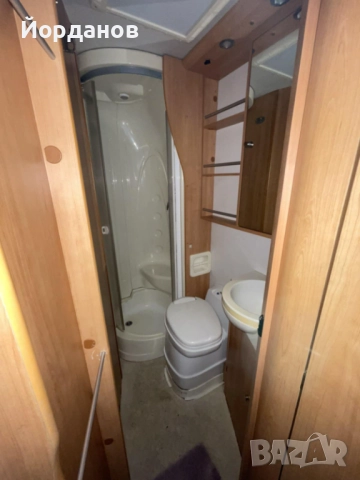 Кемпер Ford Tranzit Laika, снимка 8 - Каравани и кемпери - 51886300