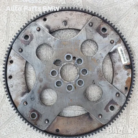 Маховик BMW 320d 520d E60 E61 E87 E82 E90 E91 E92 E93 F10 БМВ
N47 мотор