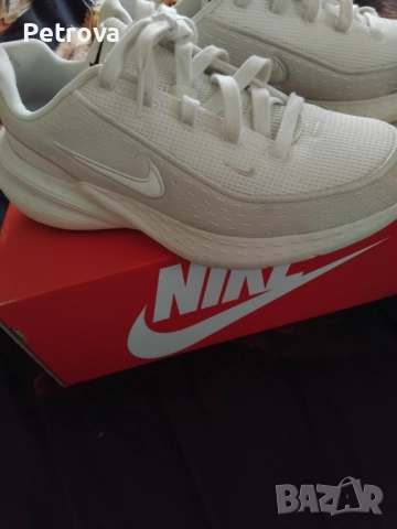 Дамски Nike нови - 38 1/2 