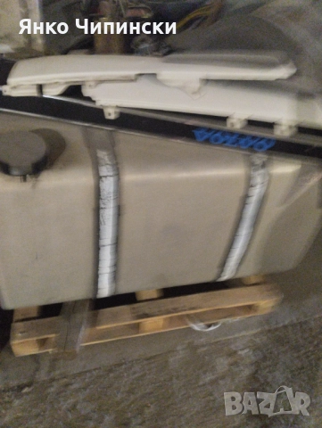 Резервоари за манове и Волво , снимка 4 - Аксесоари и консумативи - 51668244