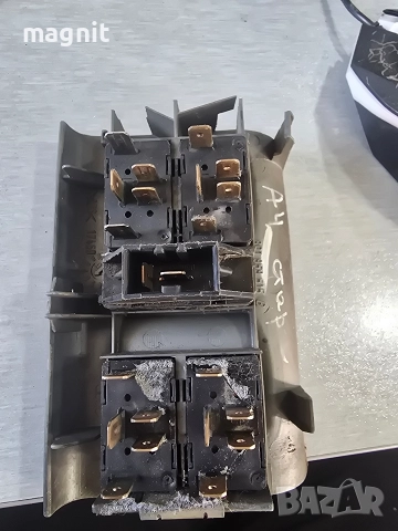 8D1959515 Бутони ел. стъкла за Audi A4 B5 (1994-2001) 4D0959855, снимка 2 - Части - 52927829