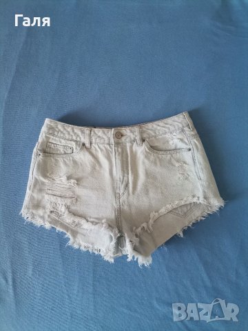 Къси дънкови панталони, снимка 1 - Къси панталони и бермуди - 36708503