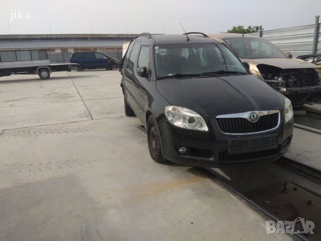 Skoda Roomster 1.4TDi  80кс  1.6TDi 90кс 2014 на ЧАСТИ , снимка 3 - Автомобили и джипове - 28850533