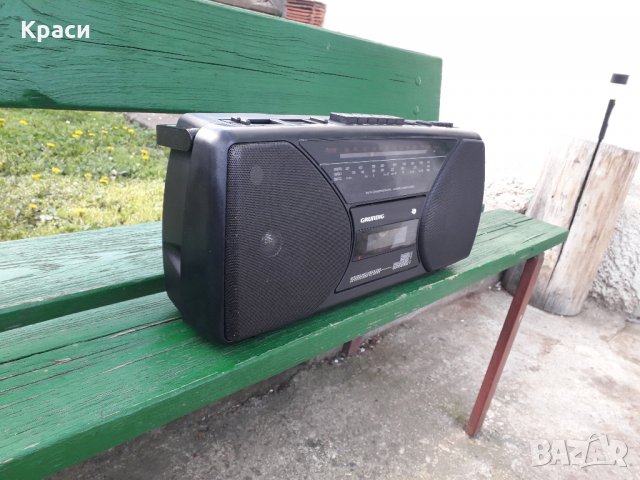 Grundig RR-465 *Радиокасетофон*, снимка 2 - Радиокасетофони, транзистори - 32575320