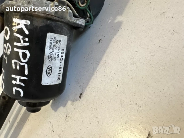 Механизъм с мотор за чистачки (LHD) за KIA Carens 2007–2011 2.0 CRDi, 98110-1D000, снимка 3 - Части - 53167229