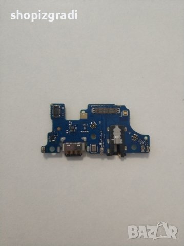 Платка за зареждане Motorola Moto G72, снимка 1 - Резервни части за телефони - 40666562