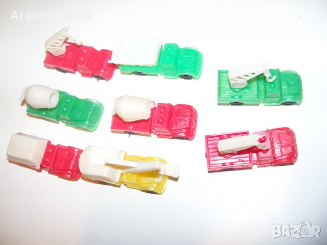 Осем камиончета играчки от Хонг Конг 1960г., снимка 7 - Други ценни предмети - 38110924