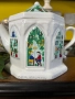 Чайник „Conservatory“, част от колекцията „English Life Teapots“ на Wade Ceramics. , снимка 2