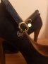 Обувки на Gaudi, снимка 1 - Дамски обувки на ток - 37758333