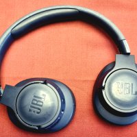 Слушалки - JBL 700BT, снимка 1 - Bluetooth слушалки - 43622373