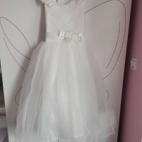 Детска сватбена рокля , снимка 3 - Сватбени рокли - 43850336