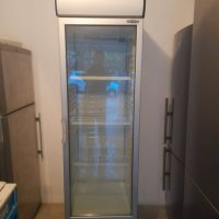 Професионална хладилна витрина за напитки Cold master, с вентилатор, снимка 1 - Витрини - 42974642