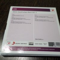Glenn Gould plays Bach vol.2, снимка 2 - CD дискове - 43141408