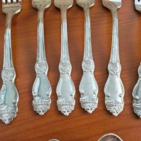 Руски посребрени прибори ножове лъжици и вилици , снимка 6 - Антикварни и старинни предмети - 28485934