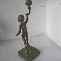 ляв свещник стар метален 24 см с момче фигура антика, снимка 3 - Антикварни и старинни предмети - 28874525