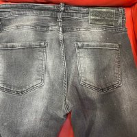 Dsquared2 Оригинални Мъжки Дънки, снимка 9 - Дънки - 43820069