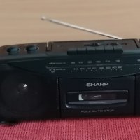 Радиокасетофон Sharp QT-270, снимка 1 - Радиокасетофони, транзистори - 28340538