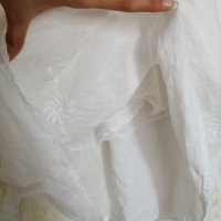 Дамска бяла лятна рокля с бродерия цветя и листа в бял цвят р-р M, снимка 9 - Рокли - 43062691