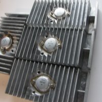 Яки  Транзистори  2N 3055  с  Масивни  Радиатори  Отлични, снимка 2 - Ресийвъри, усилватели, смесителни пултове - 44101083