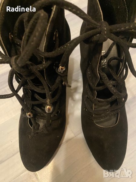 Дамски велурени боти и дамски обувки, снимка 1