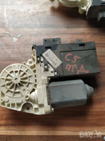  моторче за стъклоподемник за Citroen C5 , predno,liavo, снимка 1