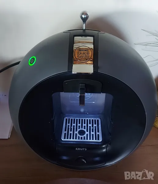 Кафемашина Долче Густо Circolo с капсули, снимка 1