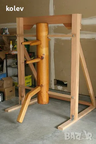 Купувам дървен Винг Чун Кунг Фу тренажор / манекен , снимка 1