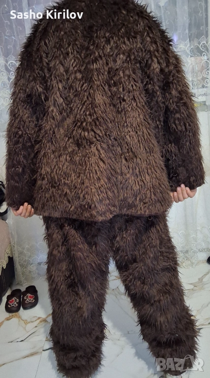 Естествен костюм , снимка 1