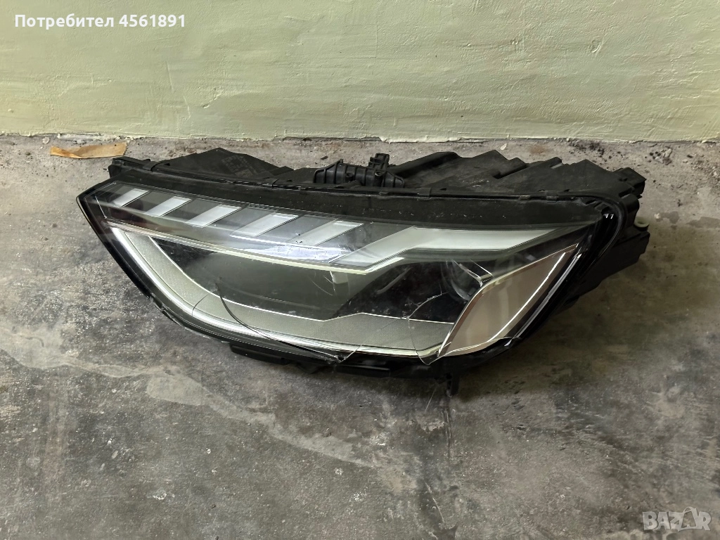 Оборудван фар за Audi A4 B9, снимка 1