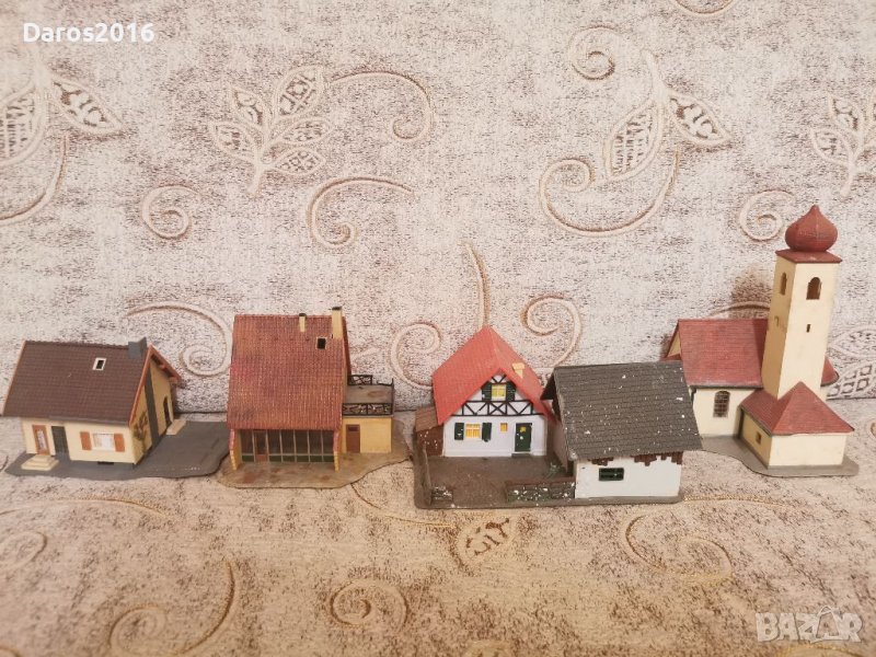 Пластмасови къщички, снимка 1