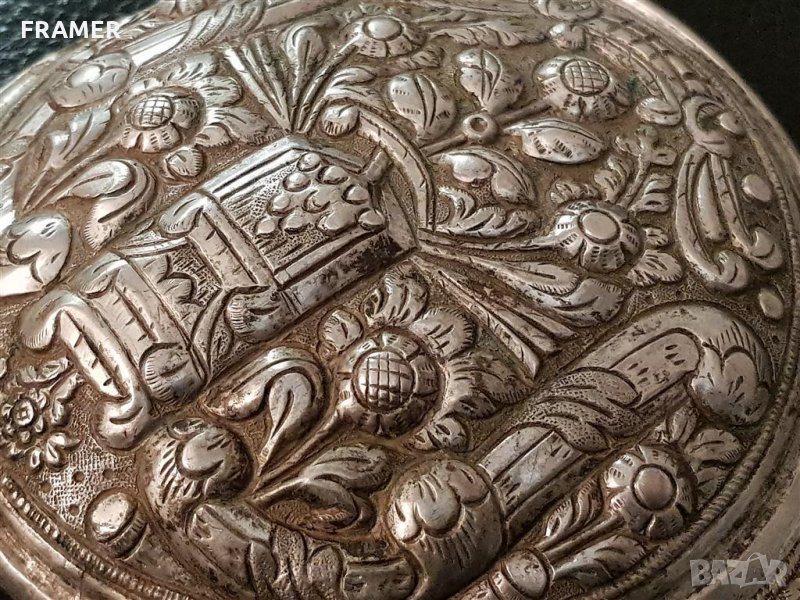 Автентична Възрожденска СРЕБЪРНА чукана пафта 147гр. от Филибето, снимка 1