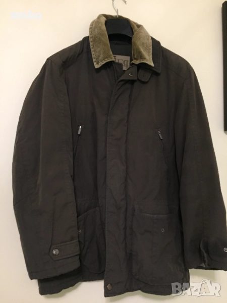 Зимно мъжко палто, размер  L, цвят – тютюнев, с топла подплата, закопчаване- с цип и копчета., снимка 1