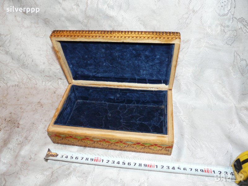  Стара пирографирана кутия , снимка 1