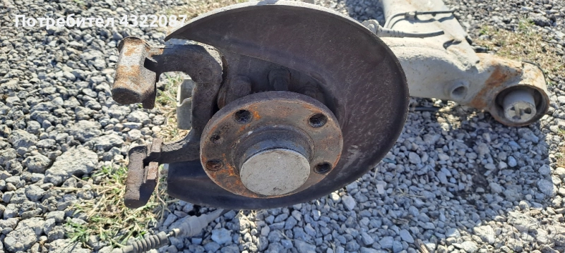  Заден мост / главини / за Seat Leon Toledo / Сеат Толедо 1.9 TDI 110 к.с 99-06г , снимка 1