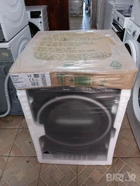 Чисто нова сива сушилня с термопомпа Бош Bosch Serie 6 A++ 9кг 2 години гаранция!, снимка 1