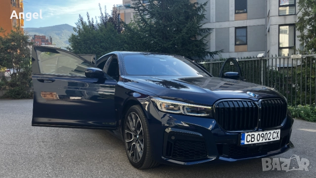 BMW 750 Уникат, Full, Massage, Bower & Wilkins, снимка 4 - Автомобили и джипове - 51710626