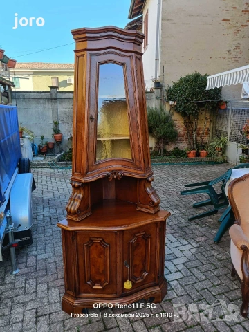 Дървен шкаф - ъглов