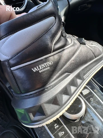 Valentino Garavani Оригинални Маратонки!, снимка 9 - Ежедневни обувки - 51293919