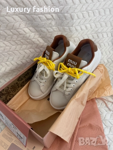 Дамски маратонки Miu Miu, снимка 2 - Маратонки - 52876000