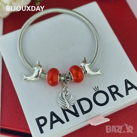 дамска гривна на свободата с делфини и лебед от медицинска стомана