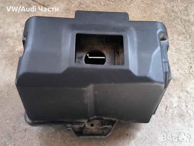 Кутия акумулатор за Голф 4 Ауди А3 Сеат Шкода Бора Пасат VW Golf 4 Audi A3 Seat Skoda Bora Passat