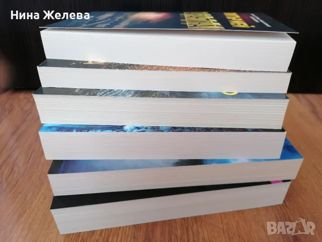 Книги- Сара Пиърс, Питър Мей, Томас Харис, снимка 3 - Художествена литература - 39952417