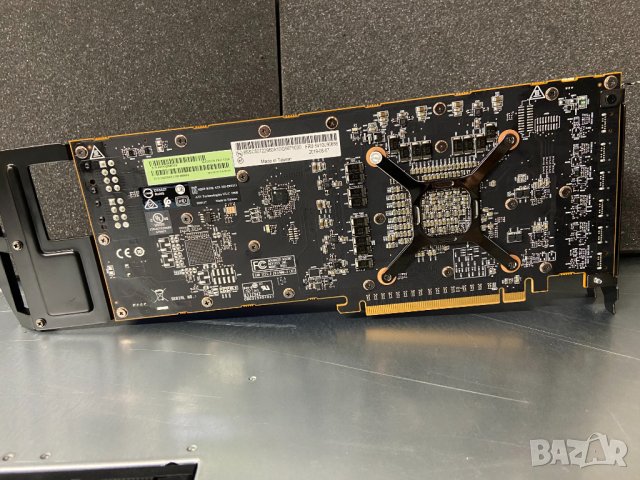 AMD PRO V320 видеокарта 8GB HBM2 workstation gpu radeon cad ml, снимка 6 - Видеокарти - 39967787